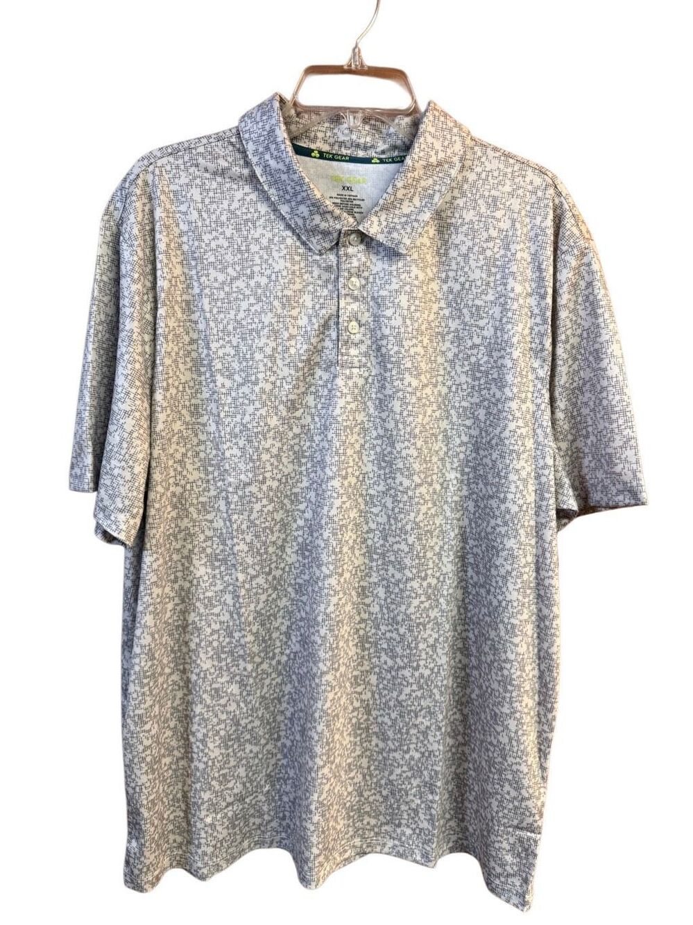 Tek Gear SPF 3 button /All over print Men’s shirt Sz XXL Grays NWT